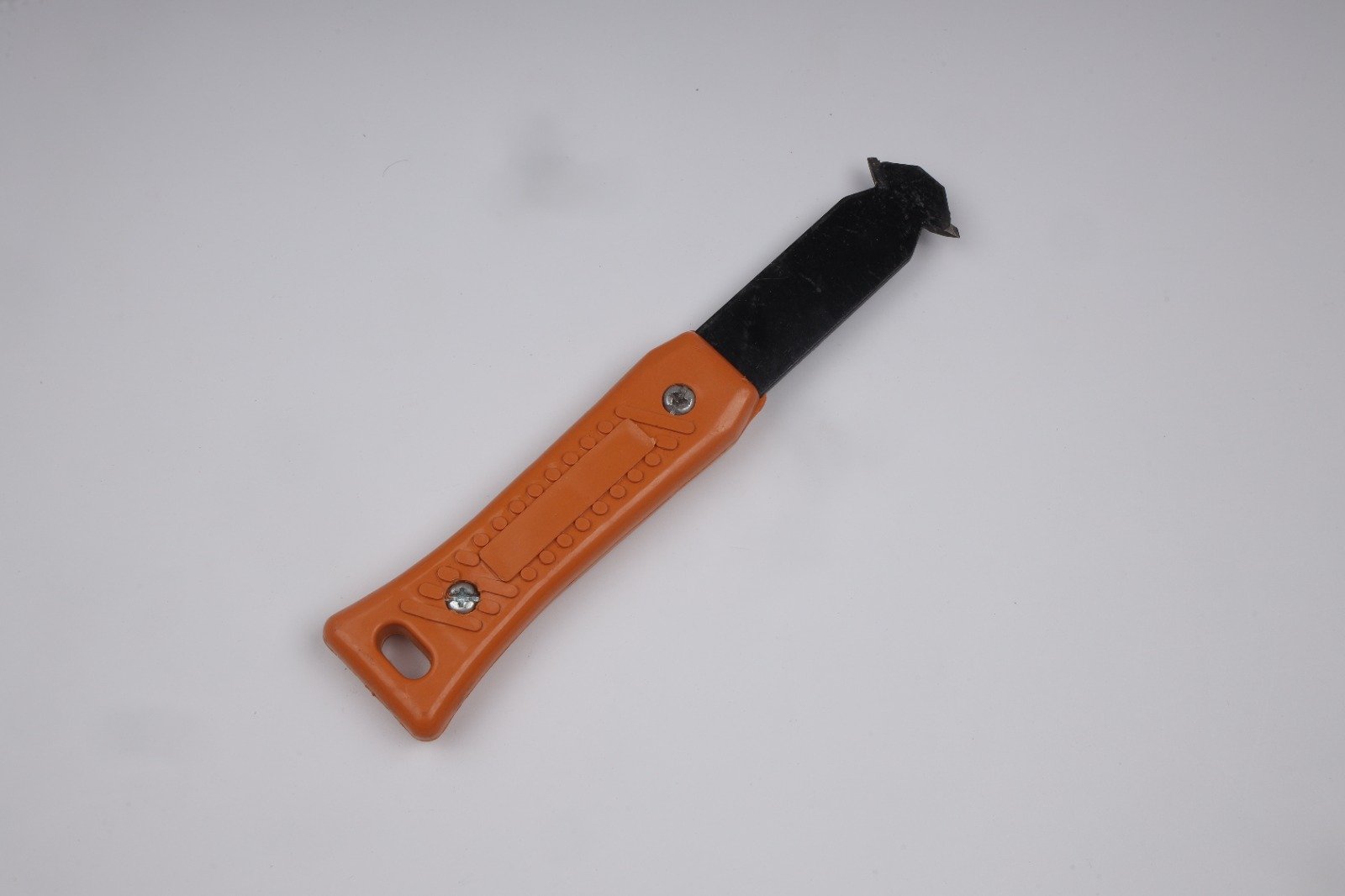 Heavy-Duty Laminate and Acrylic Scoring Knife