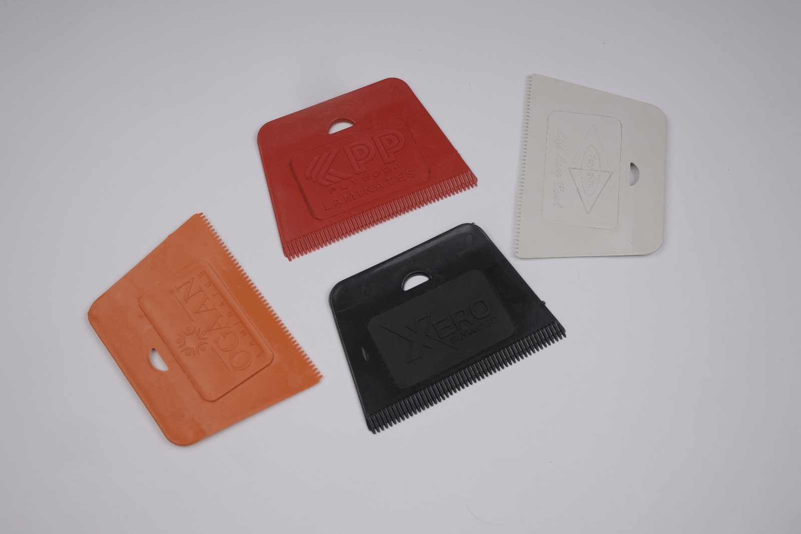 Plastic Notched Adhesive & Laminate Glue Spreaders