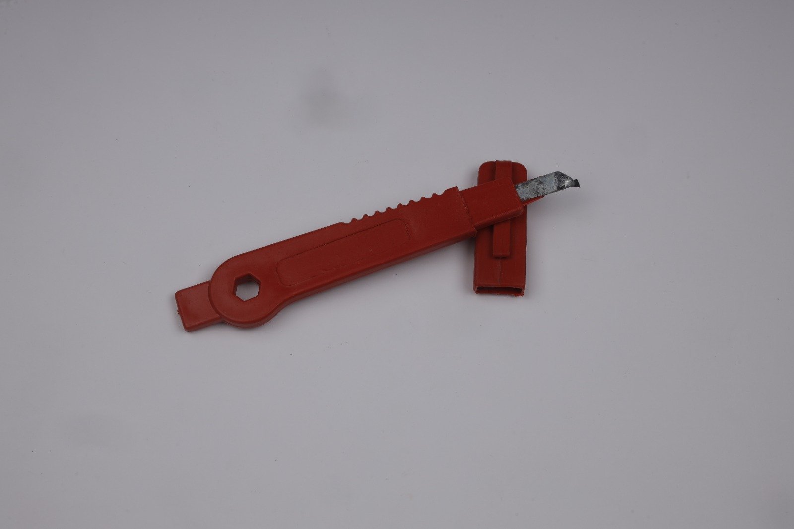 Heavy-Duty Acrylic and Plastic Scoring Cutter